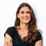 Photo de Elsa Gondolo, Responsable développement commercial chez Elleboss